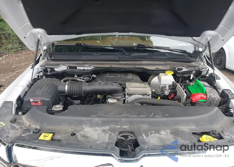 2020 Ram 1500 Laramie Longhorn 4X4 5'7 Box z USA, uszkodzony, nr VIN 1C6SRFKT6LN128041